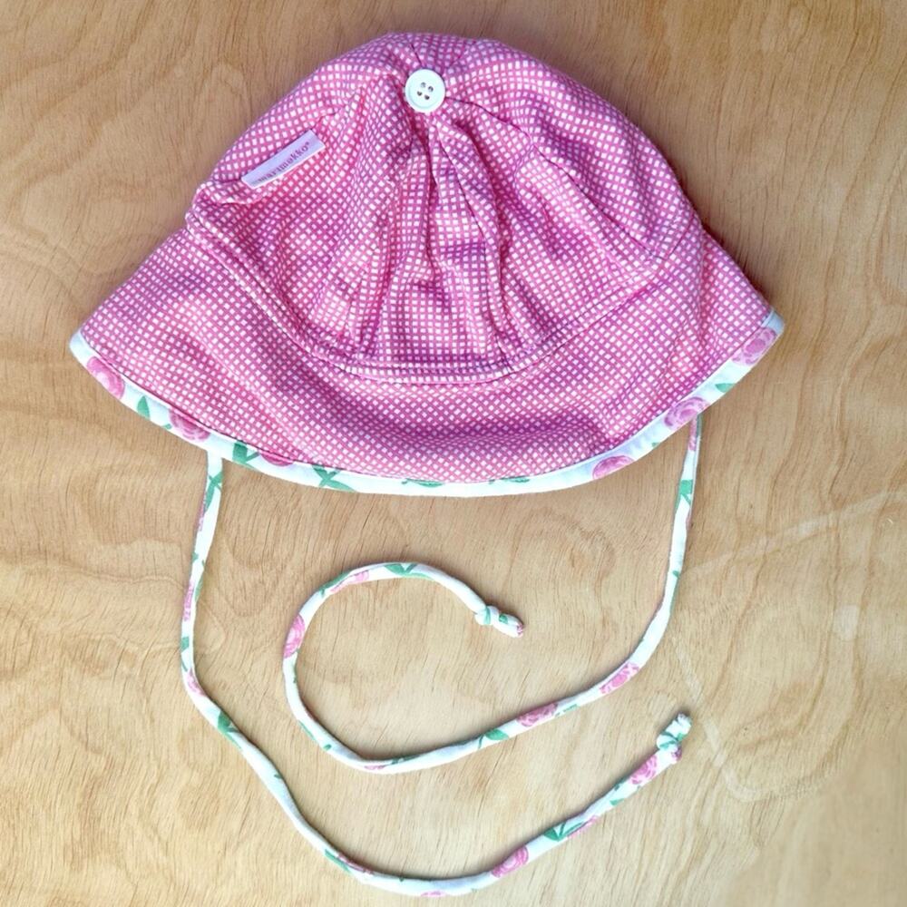 Marimekko Baby Reversible Floral Sun Bonnet Hat | Tie Chin | Pink